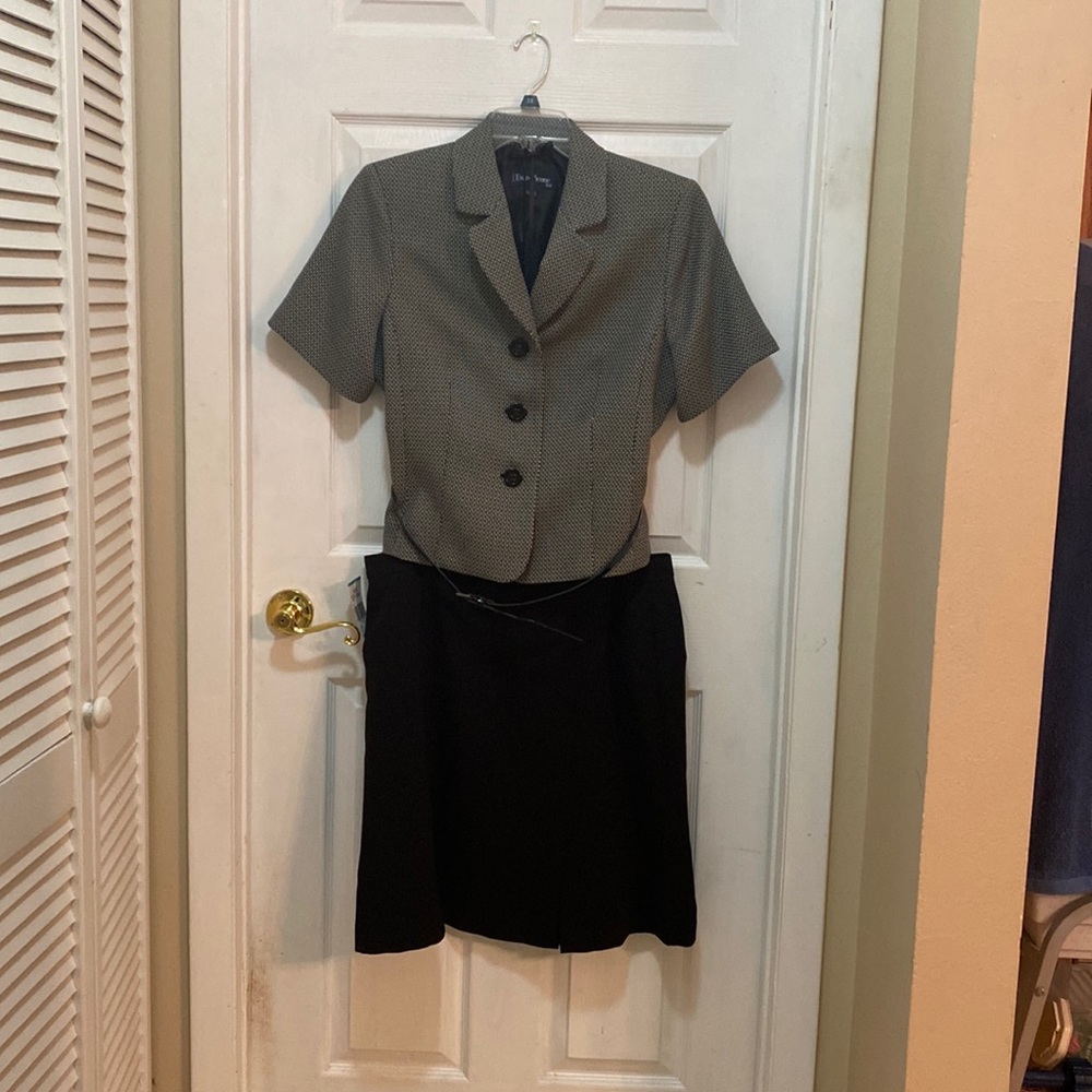 Evan-Picone Suit- size 16p